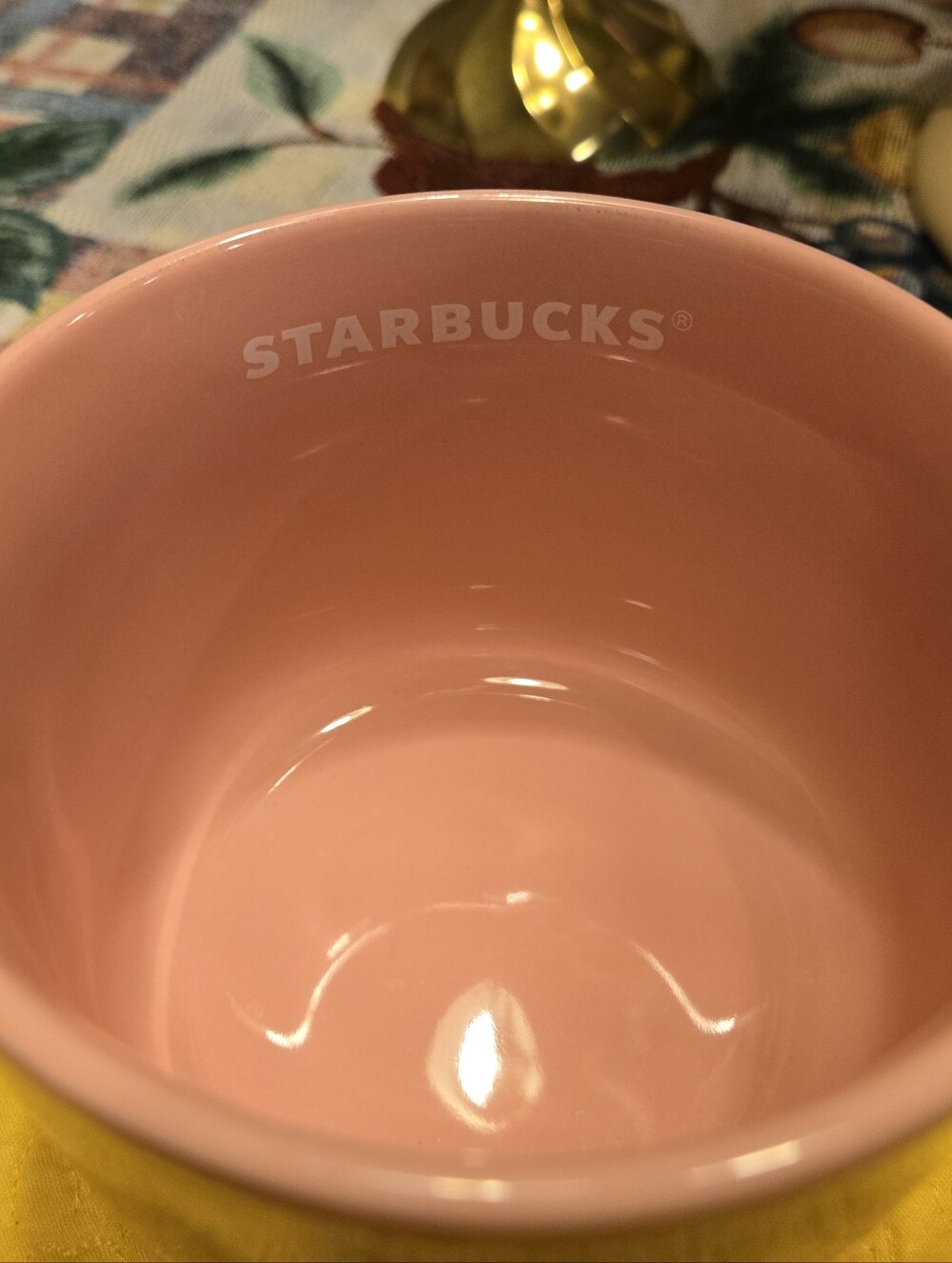 Starbucks 2024 Limited Edition Sprinkle Drip Mug 14 oz Pink & Red Speckled - Picture 5 of 6